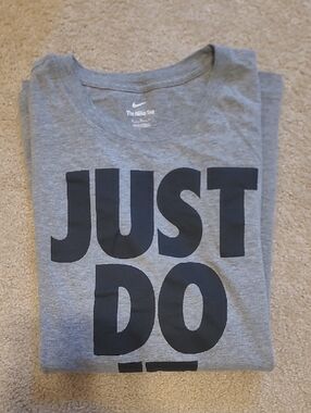 Nike Gray Tee with Bold Black "JUST DO IT" Graphic